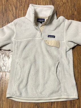Patagonia Women's 1/4 Button White Pullover Sweater Sweatshirt Size Small EUC!